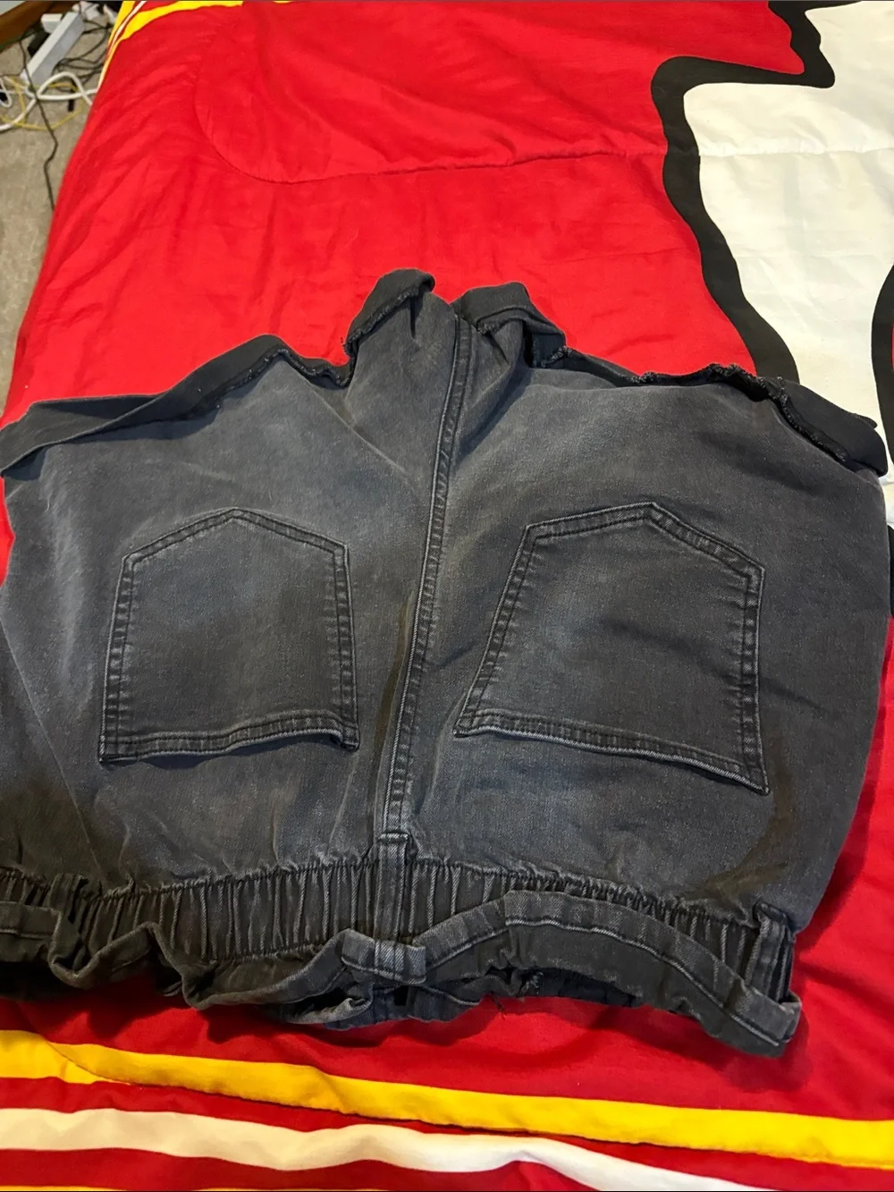 Women’s large Black Pull-On jeans shorts and large Avia black shorts